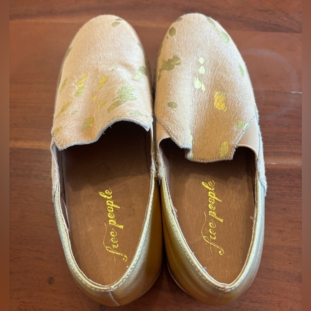 Free People Slip Ons - Picture 6 of 6